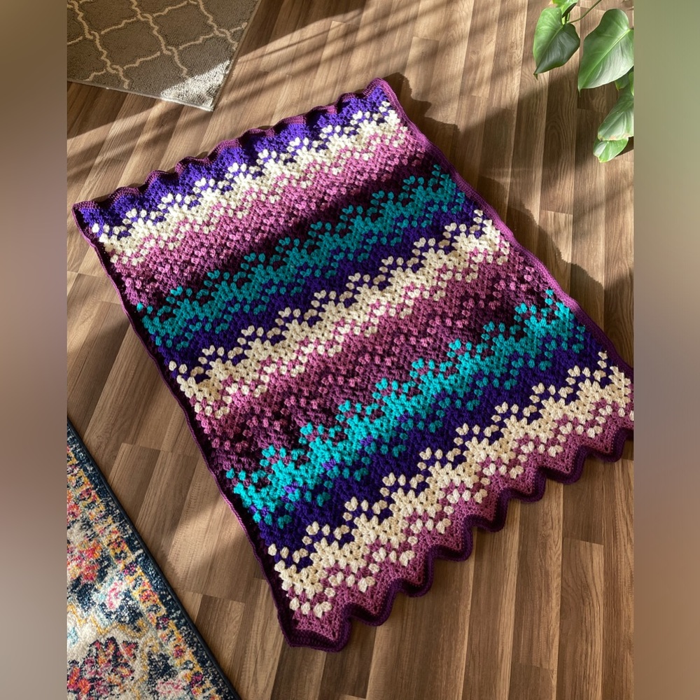 💕Trailing Hearts 💕 crochet blanket throw - Perfect Valentine’s Day gift! 💝